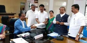 ಶಿವಮೊಗ್ಗ ಲೋಕಸಭಾ ಉಪಚುನಾವಣೆ: ಬಿ.ವೈ. ರಾಘವೇಂದ್ರ ನಾಮಪತ್ರ ಸಲ್ಲಿಕೆ