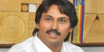 ಎಚ್‌ಡಿಕೆಗೂ ಮೀ ಟೂ ಸುತ್ತಿಕೊಳ್ಳಬಹುದು: ಕುಮಾರ್ ಬಂಗಾರಪ್ಪ ಎಚ್ಚರಿಕೆ