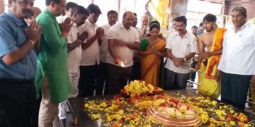 ಶಿವಮೊಗ್ಗ: ಕೋಟೆ ಮಾರಿಕಾಂಬೆಗೆ ಸಹಕಾರ ಸಚಿವರ ವಿಶೇಷ ಪೂಜೆ