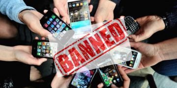 ಇನ್ಮುಂದೆ ಕಾಲೇಜುಗಳಲ್ಲಿ ವಿದ್ಯಾರ್ಥಿಗಳು ಮೊಬೈಲ್ ಬಳಸುವಂತಿಲ್ಲ