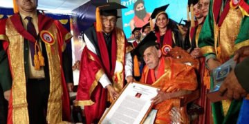 ಪೇಜಾವರ ಶ್ರೀ ಇನ್ನು ಮುಂದೆ ಡಾ. ಪೇಜಾವರ ಶ್ರೀ: ಗೌರವ ಡಾಕ್ಟರೇಟ್ ಸಮರ್ಪಣೆ