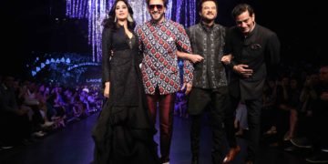 ರಣವೀರ್ ಸಿಂಗ್, ಜನ್ವಿ ಕಪೂರ್ ಅನಿಲ್ ಕಪೂರ್ ಎಲ್’ಎಫ್’ಡಬ್ಲ್ಯೂಯಲ್ಲಿ ರಾಂಪ್ ನಡೆಸಿದ್ದು ಹೀಗೆ…