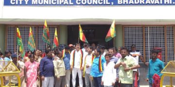 ಭದ್ರಾವತಿ: ಇಂದಿರಾ ಕ್ಯಾಂಟೀನ್ ಆರಂಭಿಸಲು ಒತ್ತಾಯ