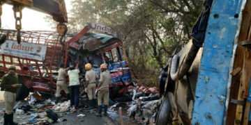 Breaking: ಸಾಗರ ಬಳಿ ಭೀಕರ ಅಪಘಾತ: ಸ್ಥಳದಲ್ಲೇ ಮೂವರ ಸಾವು