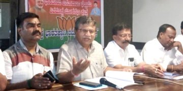 ಭದ್ರಾವತಿ-ದೂರದೃಷ್ಟಿಯ ಸಂಕಲ್ಪದಿಂದ ಕೂಡಿದ ಪ್ರಣಾಳಿಕೆ ಬಿಡುಗಡೆ: ಸಿದ್ರಾಮಣ್ಣ