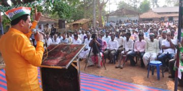 ಬದಲಾವಣೆ ಬಯಸಿರುವ ಜನ ಮಧು ಬಂಗಾರಪ್ಪರನ್ನು ಗೆಲ್ಲಿಸಲಿದ್ದಾರೆ: ಬೇಳೂರು ವಿಶ್ವಾಸ