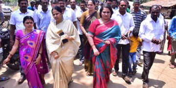 ಸಹೋದರನ ಪರ ಪ್ರಚಾರದ ಅಖಾಡಕ್ಕಿಳಿದ ಗೀತಾ ಶಿವರಾಜ್’ಕುಮಾರ್