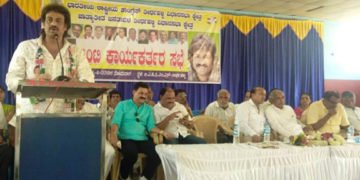 ಮೋದಿ ಸರ್ಕಾರ ರೈತರನ್ನು ಕಡೆಗಣಿಸಿದೆ: ತೀರ್ಥಹಳ್ಳಿ ಪ್ರಚಾರದಲ್ಲಿ ಮಧು ಬಂಗಾರಪ್ಪ ವಾಗ್ದಾಳಿ