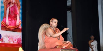 ಬಾಲ್ಯದಿಂದಲೇ ಮಕ್ಕಳಿಗೆ ಉತ್ತಮ ಮಾರ್ಗದ ಸಂಸ್ಕಾರ ನೀಡಿ: ವಿಧುಶೇಖರ ಭಾರತಿ ಶ್ರೀ ಕರೆ