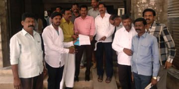 ಪತ್ರಿಕಾ ಸ್ವಾತಂತ್ರ ಹತ್ತಿಕ್ಕುವ ಯತ್ನ ತುರ್ತು ಪರಿಸ್ಥಿತಿ ನೆನಪಿಸುತ್ತಿದೆ: ಚಳ್ಳಕೆರೆ ಪತ್ರಕರ್ತರ ಖಂಡನೆ