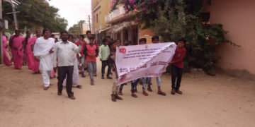 ಚಳ್ಳಕೆರೆ: ಸ್ವಚ್ಛತೆ ಕಾಪಾಡಿ ಸಾಂಕ್ರಾಮಿಕ ರೋಗ ತಡೆಗಟ್ಟಲು ಜಾಗೃತಿ ಜಾಥಾ