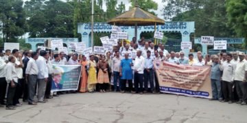 ವಿಐಎಸ್‍ಎಲ್ ನಗರಪ್ರದೇಶ ಖಾಸಗೀ ವ್ಯಕ್ತಿಗಳಿಗೆ ಹಸ್ತಾಂತರಿಸಲು ವಿರೋಧ