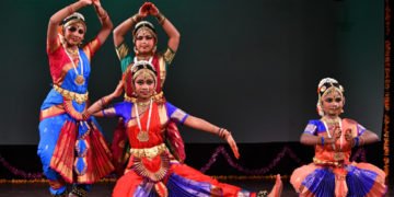 ಪುಟ್ಟ ಮಕ್ಕಳು ನಕ್ಕರೂ ಚೆನ್ನ ಅತ್ತರೂ ಚೆನ್ನ ಎಂಬುದಕ್ಕೆ ಸಾಕ್ಷಿಯಾದ ವೇದಿಕೆ