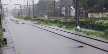 ಮುಂಬೈನಲ್ಲಿ ಭಾರೀ ಮಳೆ: ಮತ್ತೆ ರೆಡ್ ಅಲರ್ಟ್ ಘೋಷಣೆ