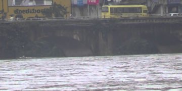 ಭದ್ರಾವತಿ: ಭದ್ರಾ ನದಿಯಲ್ಲಿ ಕೊಚ್ಚಿ ಹೋದ ಯುವಕ