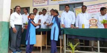 ಗೌರಿಬಿದನೂರು: ಗ್ರಾಮೀಣ ಪ್ರತಿಭೆ ಅರಳಲು ಶಿಕ್ಷಕರ, ಪೋಷಕರ ಜವಾಬ್ದಾರಿ ಮುಖ್ಯ