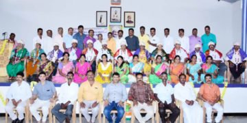 ಚಳ್ಳಕೆರೆ: ಶಿಕ್ಷಕರೆಂದರೆ ಕೇವಲ ವಿದ್ಯೆ ಕಲಿಸುವವರಲ್ಲ, ಜೀವನ ರೂಪಿಸುವವರು