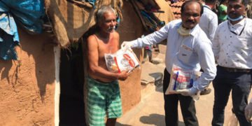 ಕಿರ್ಲೋಸ್ಕರ್ ಹಾಗೂ ಸರ್ವೋದಯ ಟ್ರಸ್ಟ್‌ ವತಿಯಿಂದ ಬಡ ಕುಟುಂಬಕ್ಕೆ ಪಡಿತರ ವಿತರಣೆ