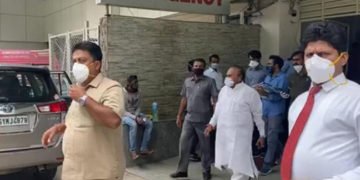 ಕೊರೋನಾ ಗೆದ್ದ ಸಚಿವ ಈಶ್ವರಪ್ಪ ಆಸ್ಪತ್ರೆಯಿಂದ ಡಿಸ್ಚಾರ್ಜ್