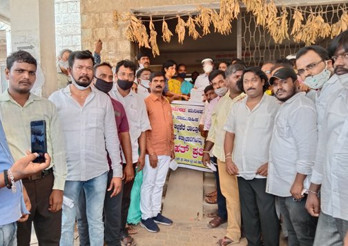 ಉತ್ತರ ಪ್ರದೇಶ ಅತ್ಯಾಚಾರ ಪ್ರಕರಣ: ಚಳ್ಳಕೆರೆಯಲ್ಲಿ ಬೃಹತ್ ಪ್ರತಿಭಟನೆ