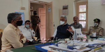 ನಿಮ್ಮನೆಯಿಂದ ನೀರು ಕೊಡ್ತಿರೇನ್ರಿ? ಶಾಸಕ ಸಂಗಮೇಶ್ವರ್ ಗುಡುಗಿಗೆ ವಿಐಎಸ್’ಎಲ್ ಅಧಿಕಾರಿಗಳು ತತ್ತರ