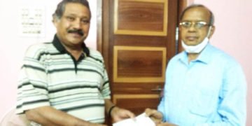 ಎಲ್.ಎನ್. ಕಾಶಿ ಅವರಿಂದ 10ನೆಯ ತರಗತಿ ಮಕ್ಕಳಿಗೆ ಕಂಪ್ಯೂಟರ್ ಟ್ಯಾಬ್ ಕೊಡುಗೆ