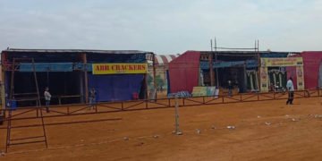 ಪಟಾಕಿ ಮಾರಾಟ ಮಳಿಗೆ, ವರ್ತಕರಿಗೆ ಮಾರ್ಗಸೂಚಿ ಸುರಕ್ಷಿತ ಮಾರಾಟಕ್ಕೆ ಆದ್ಯತೆ