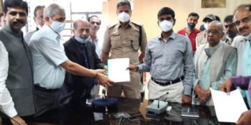 ಬೆಳಗ್ಗೆ 7ರಿಂದ ಸಂಜೆ 5ರವರೆಗೂ ವ್ಯಾಪಾರ ವಹಿವಾಟಿಗೆ ಅವಕಾಶ ನೀಡಿ: ಡಿಸಿಗೆ ವಾಣಿಜ್ಯೋದ್ಯಮಿಗಳ ಮನವಿ