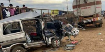 ಭೀಕರ ರಸ್ತೆ ಅಪಘಾತ: ಮೂವರು ಸಾವು, ಮೂವರಿಗೆ ಗಂಭಿರ ಗಾಯ