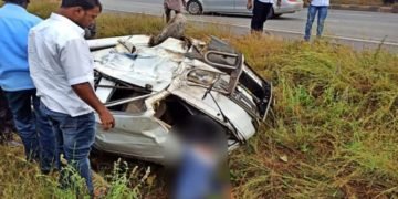 ಹಿರಿಯೂರು ಬಳಿ ಸರಣಿ ಅಪಘಾತ: ಕಾರು ಚಾಲಕ ಸಾವು, ಮೂವರು ಗಂಭೀರ