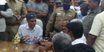 ಶಾಸಕ ಸಂಗಮೇಶ್ವರ್ ಸಂಧಾನ ಯಶಸ್ವಿ: ವಿಐಎಸ್’ಎಲ್ ಮೃತ ನೌಕರನ ಪತ್ನಿ-ಪುತ್ರಿಗೆ ಉದ್ಯೋಗ, 10 ಲಕ್ಷ ರೂ. ಪರಿಹಾರ