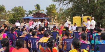 ಭದ್ರಾವತಿ ನಗರಸಭೆ ಚುನಾವಣೆ: ಬಿಜೆಪಿ ಅಭ್ಯರ್ಥಿ ಪರ ಸಚಿವ ಈಶ್ವರಪ್ಪ ಮತಯಾಚನೆ