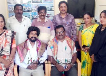 ಕನ್ನಡ ಸೇವಾ ರತ್ನ ಪ್ರಶಸ್ತಿ ಪುರಸ್ಕೃತ ಗಜೇಂದ್ರ ಸ್ವಾಮಿ ಅವರಿಗೆ ಅಭಿನಂದನೆ