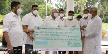ಕೋವಿಡ್ : ಅಪೆಕ್ಸ್ ಬ್ಯಾಂಕ್ ನಿಂದ  ಸಿಎಂ ಪರಿಹಾರ ನಿಧಿಗೆ 5 ಕೋಟಿ ರೂಪಾಯಿ ದೇಣಿಗೆ!