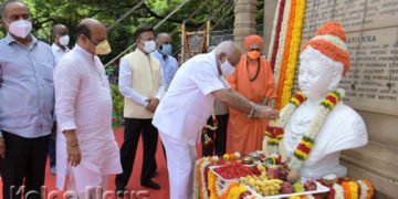 ಬಸವ ಜಯಂತಿ: ಬಸವಣ್ಣನವರ ಪುತ್ಥಳಿಗೆ ಸಿಎಂ ಯಡಿಯೂರಪ್ಪ ಮಾಲಾರ್ಪಣೆ…
