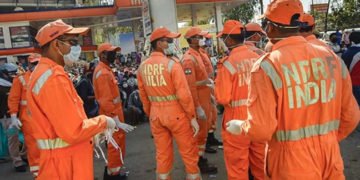 ಕರಾವಳಿಯಲ್ಲಿ ಭಾರೀ ಮಳೆ: ರಕ್ಷಣೆಗಾಗಿ ಎನ್‌ಡಿಆರ್‌ಎಫ್ ತಂಡ ಆಗಮನ…