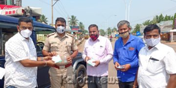 ಉಳ್ಳಿ ಫೌಂಡೇಷನ್ನಿಂದ ಪೊಲೀಸ್ ಸಿಬ್ಬಂದಿಗಳಿಗೆ ಮಾಸ್ಕ್ ವಿತರಣೆ