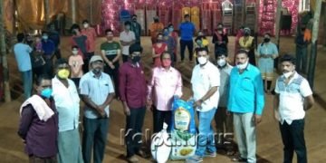 ರಂಗಭೂಮಿ ಕಲಾವಿದರಿಗೆ ನೆರವಾದ ಶಿಕಾರಿಪುರ ಉಳ್ಳಿ ಫೌಂಡೇಶನ್…