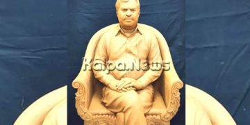 ಸಾಮಾಜಿಕ ಜಾಲತಾಣದಲ್ಲಿ ವ್ಯಾಪಕವಾಗಿ ಹರಿದಾಡುತ್ತಿರುವ ಈ ಪ್ರತಿಮೆ ಯಾರದು ಗೊತ್ತಾ? ಇಲ್ಲಿದೆ ಮಾಹಿತಿ