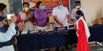 ಶಿಕ್ಷಣಕ್ಕೆ ಬಹಳಷ್ಟು ಶಕ್ತಿ ಇದೆ, ಶಿಕ್ಷಣದಿಂದಲೇ ಅನೇಕರು ಸಾಧಕರಾಗಿದ್ದಾರೆ: ಬಂಡೆಪ್ಪ ಖಾಶೆಂಪುರ್