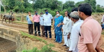 ರೈತರನ್ನೂ ಕೊರೋನ ಯೋಧರೆಂದು ಘೋಷಿಲು ಕಾಡಾ ಅಧ್ಯಕ್ಷೆ ಪವಿತ್ರಾ ರಾಮಯ್ಯ ಆಗ್ರಹ