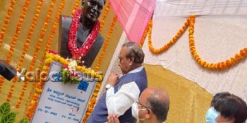 ಮೈಸೂರು: ಸಚಿವ ಈಶ್ವರಪ್ಪ ಅವರಿಂದ ಅಬ್ದುಲ್ ನಜೀರ್ ಸಾಬ್ ಪ್ರತಿಮೆ ಅನಾವರಣ…