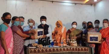 ಶಿರಾಳಕೊಪ್ಪದಲ್ಲಿ ಕಾರ್ಮಿಕ ಇಲಾಖೆಯಿಂದ ಆಹಾರ ಧಾನ್ಯಗಳ ಕಿಟ್ ವಿತರಣೆ