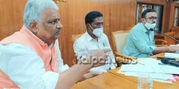 ಬಡವರಿಗೆ ಮನೆ ನಿರ್ಮಿಸುವ ಬಗ್ಗೆ ಅಧಿಕಾರಿಗಳ ನಿರ್ಲಕ್ಷ್ಯ: ಶಾಸಕ ಸಂಗಮೇಶ್ವರ್ ಅಸಮಾಧಾನ