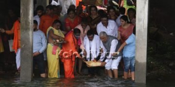 ತುಂಬಿದ ಭದ್ರೆಗೆ ಶಾಸಕ ಸಂಗಮೇಶ್ವರ್ ಬಾಗಿನ ಅರ್ಪಣೆ