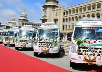 ವೈದ್ಯಕೀಯ ‌ಸೇವೆಗಾಗಿ ನೂತನ 120 ಆಂಬ್ಯುಲೆನ್ಸ್ ಲೋಕಾರ್ಪಣೆ…