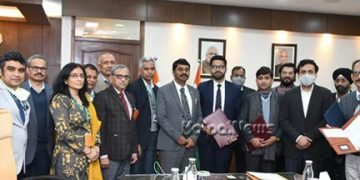 DRDO hands over technology of extreme cold weather clothing system ECWCS to five Indian companies