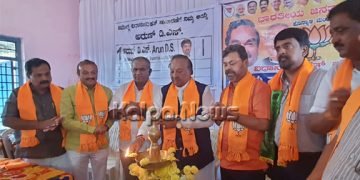 ಪರಿಷತ್ ಚುನಾವಣೆ: ಚುನಾಯಿತ ಪ್ರತಿನಿಧಿಗಳ ಜೊತೆ  ಡಿ.ಎಸ್. ಅರುಣ್  ಸಭೆ
