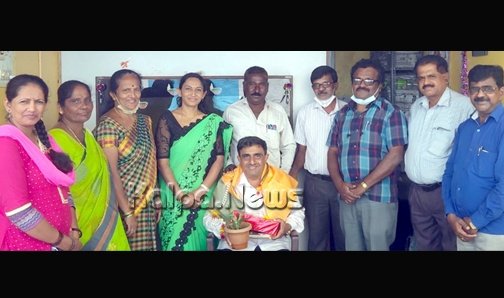 ಪ್ರಶಸ್ತಿ ಪುರಸ್ಕೃತ ಪತ್ರಕರ್ತ ಸೋಮಶೇಖರ್ಗೆ ಅಭಿನಂದನೆ