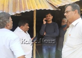 ಭದ್ರಾವತಿ ಬಿಎಚ್ ರಸ್ತೆಯಲ್ಲಿ ಚಪ್ಪಲಿ ಅಂಗಡಿ ಬೆಂಕಿಗಾಹುತಿ